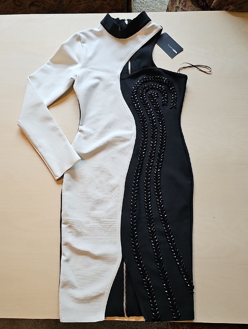 Fashion Nova Black and White Notably Classy Bandage Midi One-Sleeve Dress